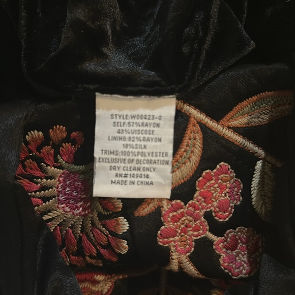 NWT-JOHNNY WAS LILITH QUILTED SATIN TOTE - Picture 10 of 13